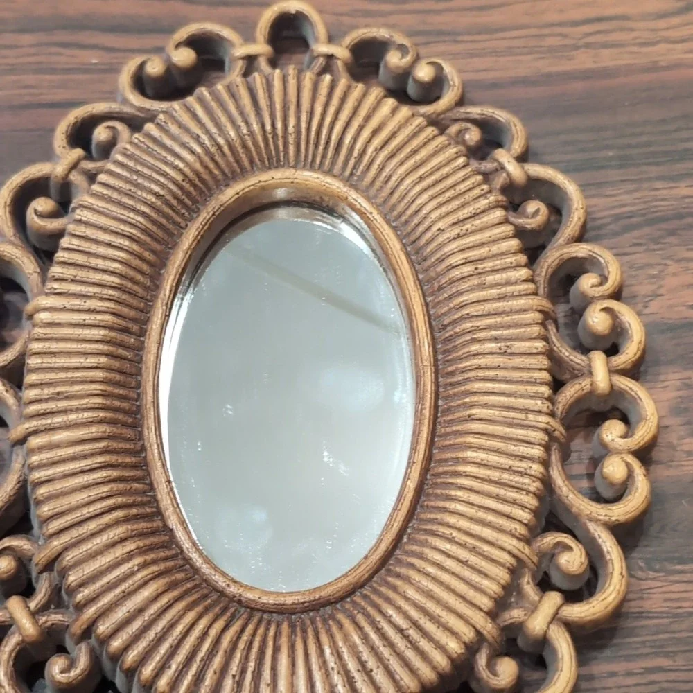 Syroco Ornate Oval Decorative Wall Mirror Gold 9 in Hollywood Regency Plastic